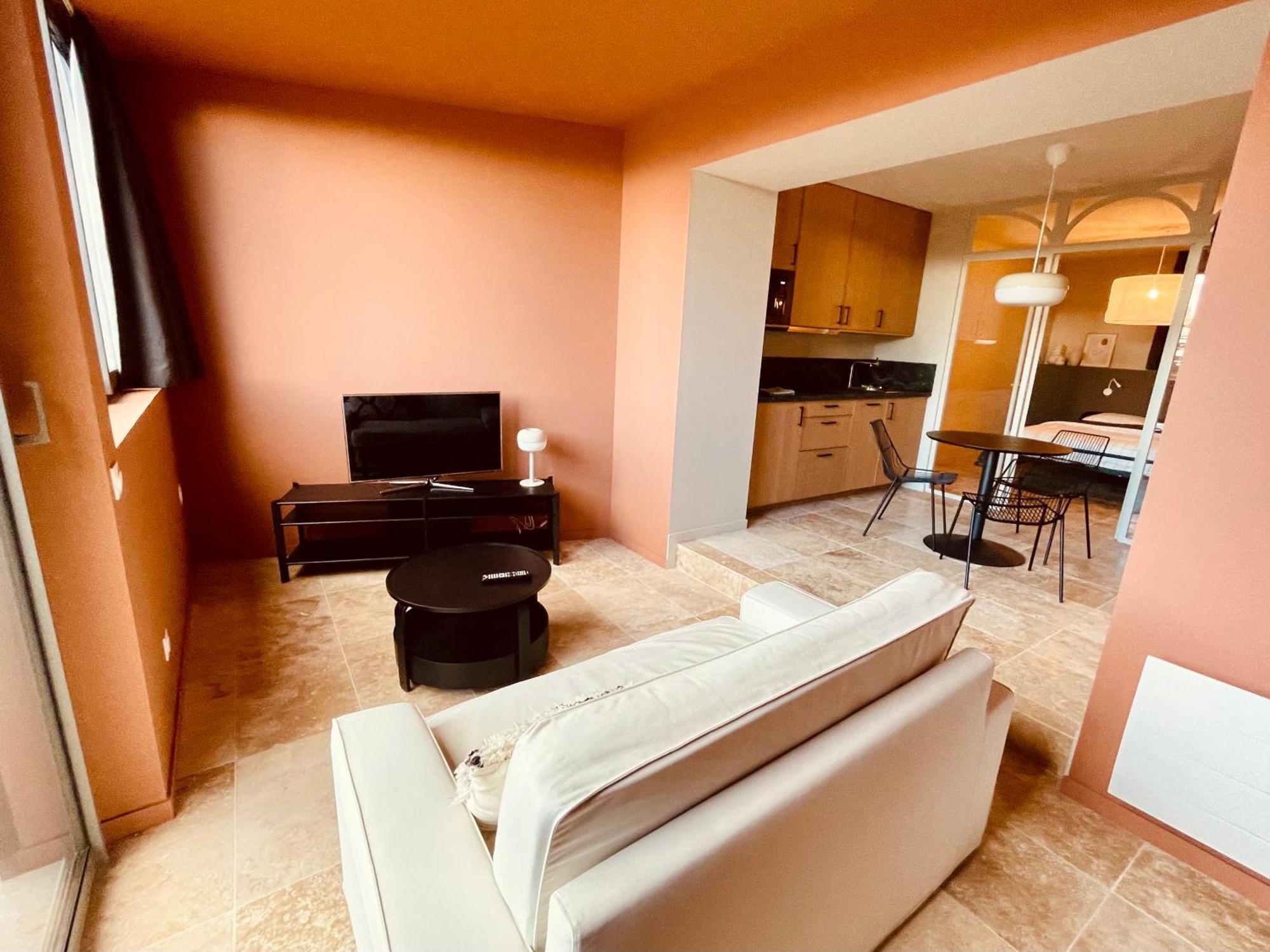 Les Suites D'Angouleme - Proche Gare Et Centre Ville - Haut De Gamme Esterno foto
